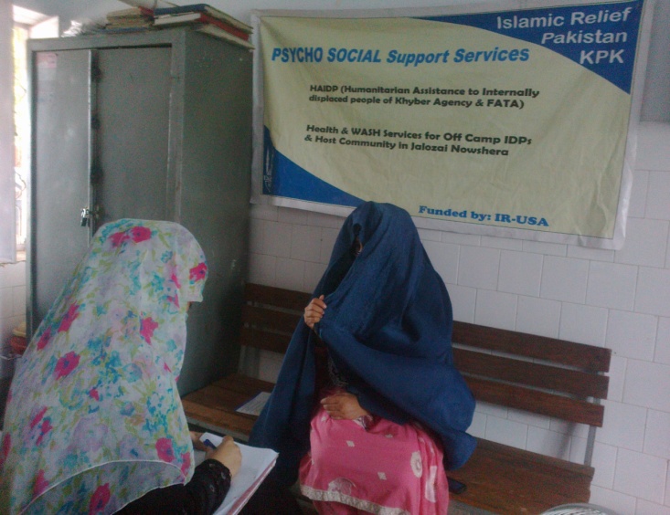 After attempting suicide, Safaida Bibi benefitted from group and individual counselling.