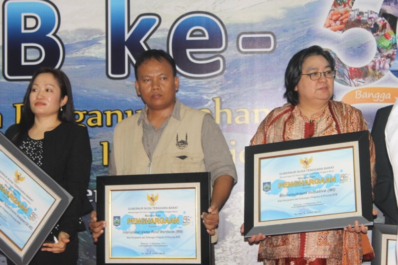 Our area coordinator for Nusa Tenggara Barat receives award of excellence.