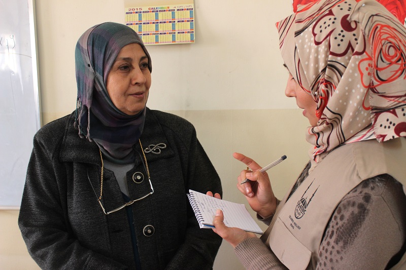 A displaced teacher talks to Islamic Relief.