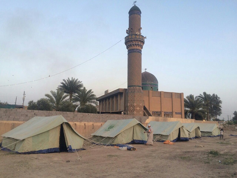 Many families have recently fled their homes in Ramadi,  central Iraq.