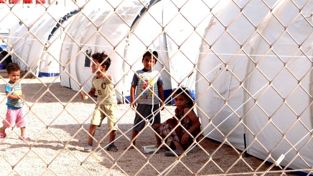 ir-digi-children-in-al-qaim-camp