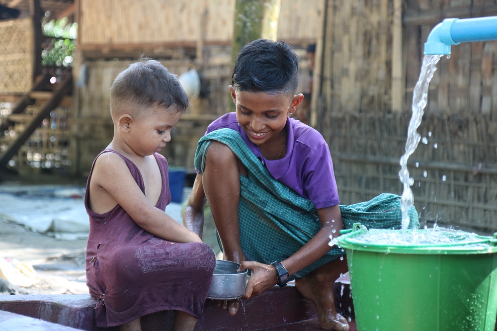 Supporting families uprooted amid violence in Myanmar - Islamic Relief ...